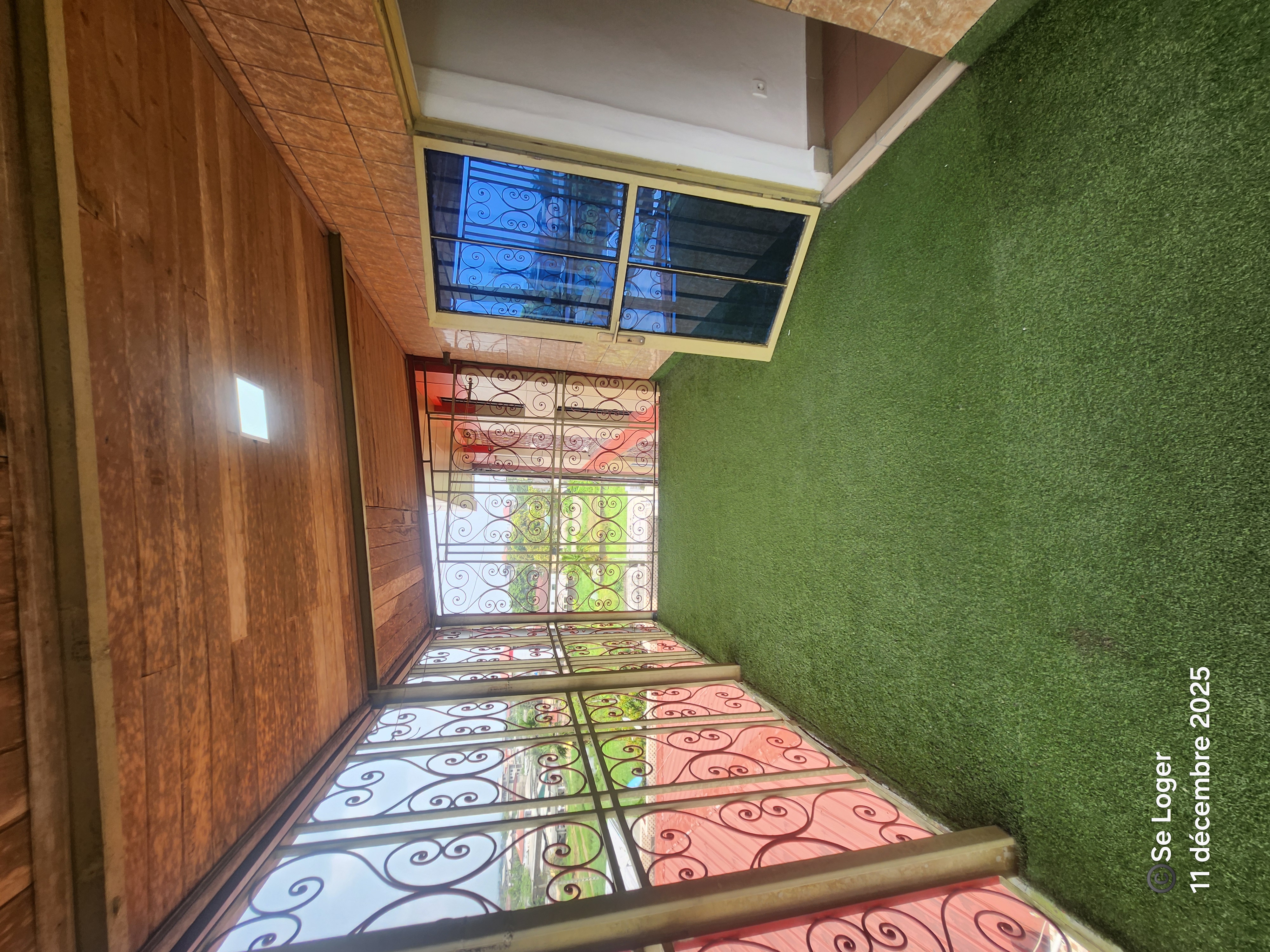 Appartement à louer - Douala, Bonaberi, Lycée polyvalent - 1 salon(s), 1 chambre(s), 1 salle(s) de bains - 110 000 FCFA / mois