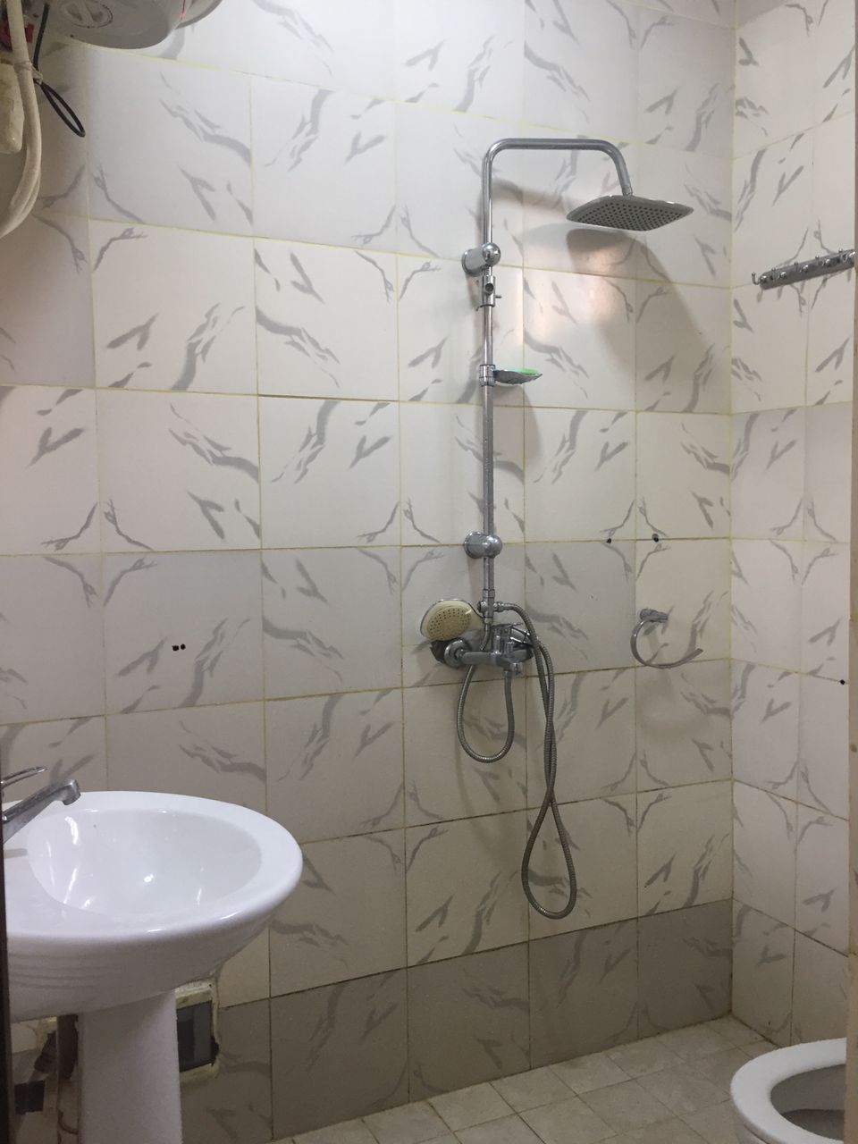 Studio to rent - Yaoundé, Bastos, GOLF PRIX À LA NUITÉE ? - 25 000 FCFA / month