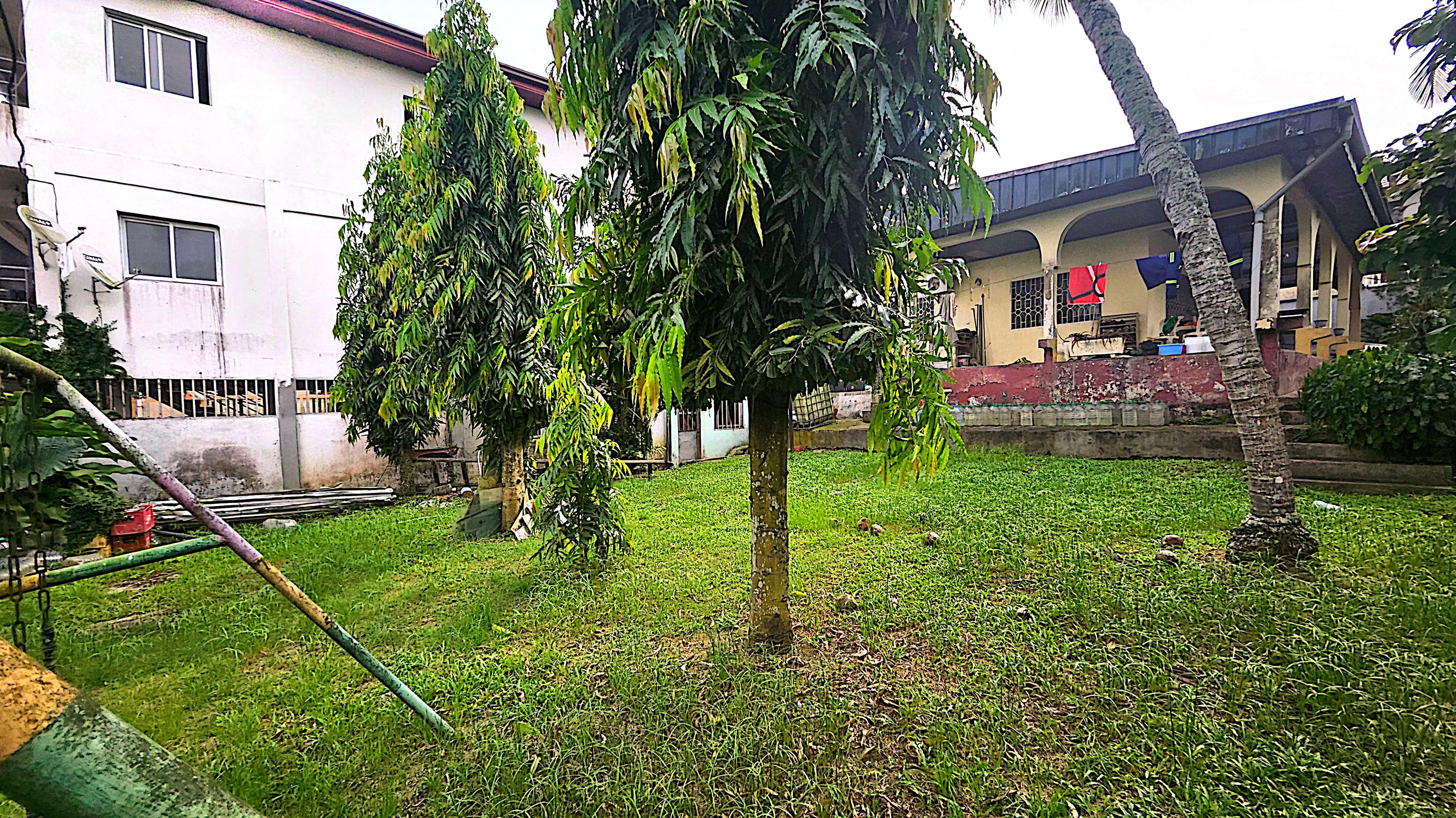 House (Villa) for sale - Douala, Logbaba, Résidentiel et éloigné  des bruits - 1 living room(s), 3 bedroom(s), 2 bathroom(s) - 75 000 000 FCFA / month