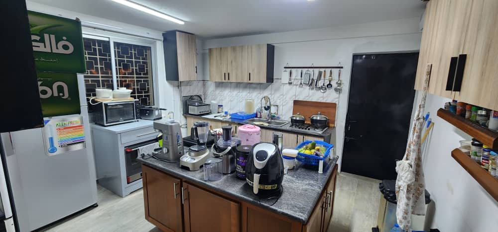 House (Villa) to rent - Yaoundé, Bastos, Bastos - 1 living room(s), 4 bedroom(s), 3 bathroom(s) - 2 000 000 FCFA / month