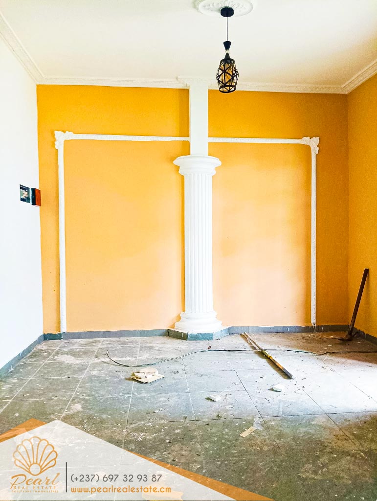 House (Villa) to rent - Yaoundé, Mfandena, Omnisports - 2 living room(s), 4 bedroom(s), 2 bathroom(s) - 350 000 FCFA / month