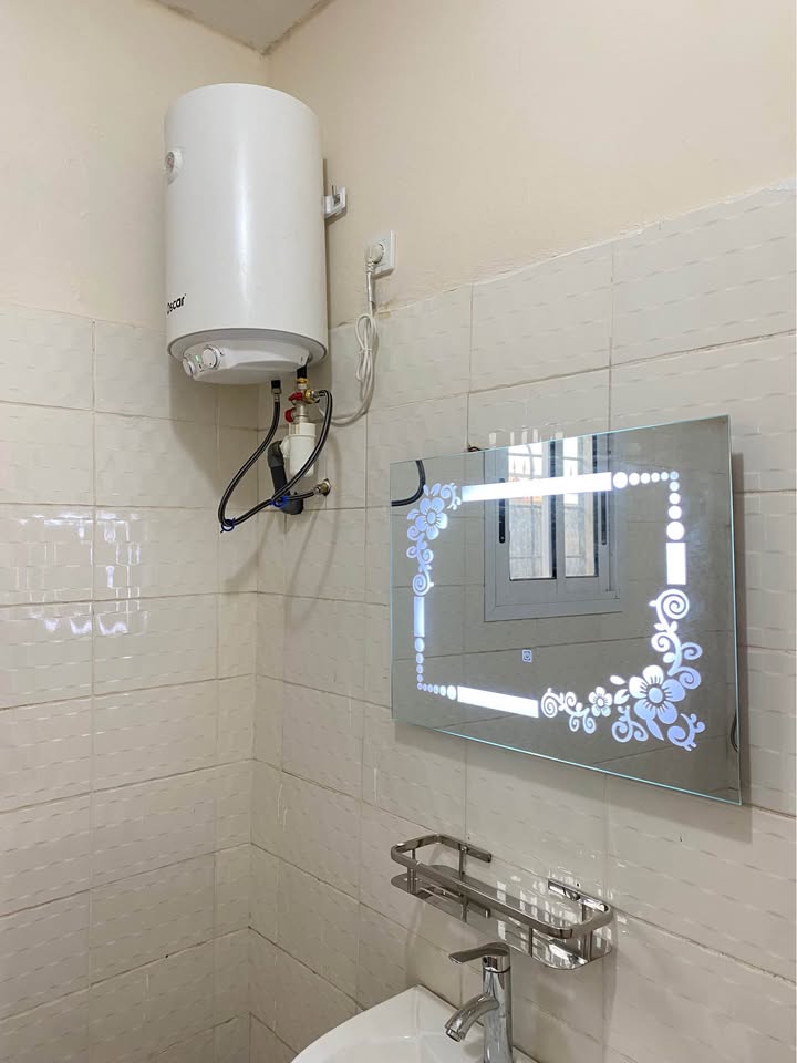 Appartement à louer - Yaoundé, Mvan, mvan - 1 salon(s), 2 chambre(s), 2 salle(s) de bains - 200 000 FCFA / mois