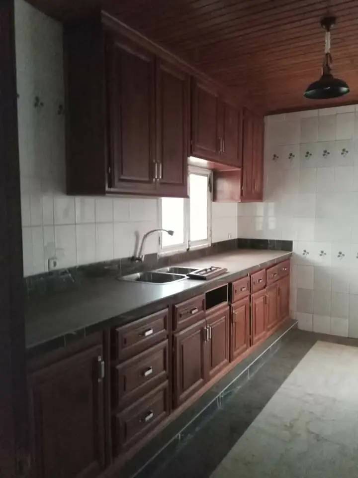 Maison (Villa) à vendre - Yaoundé, Olembe, nkozoa - 2 salon(s), 4 chambre(s), 3 salle(s) de bains - 65 000 000 FCFA
