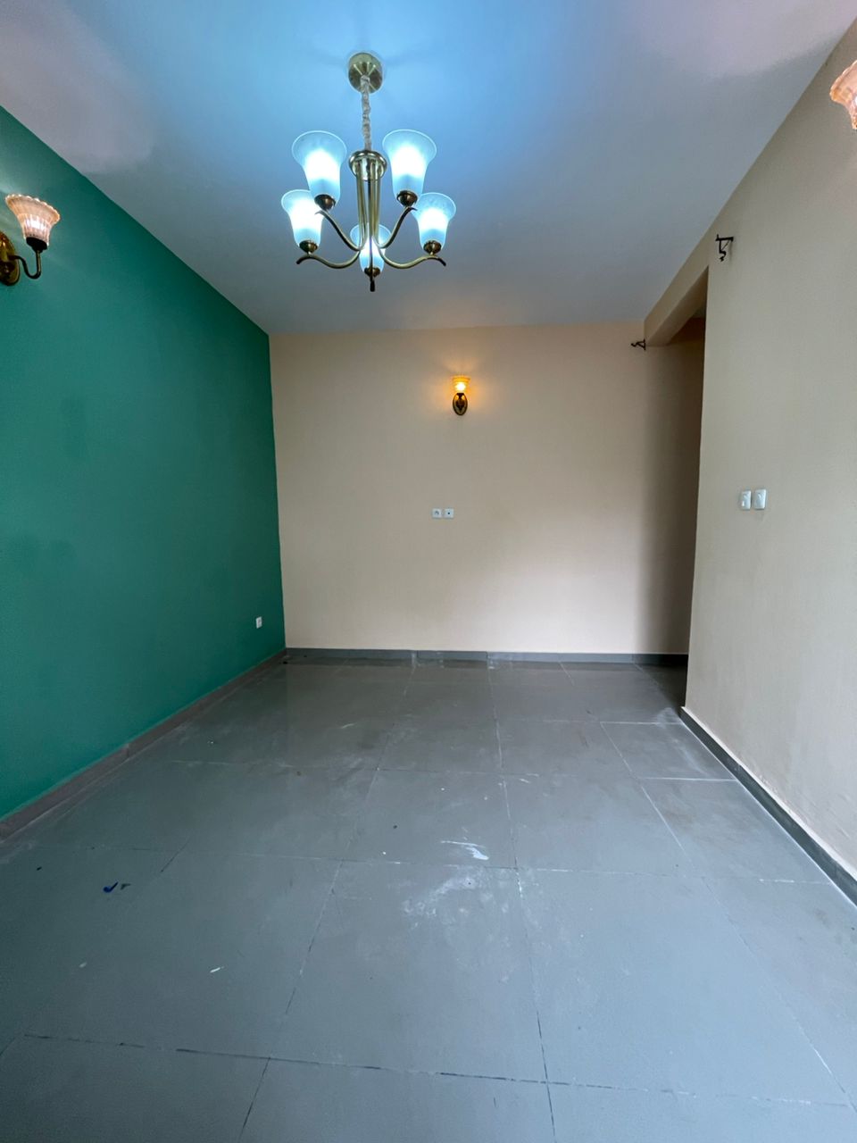 Appartement à louer - Douala, Kotto, Baden baden - 1 salon(s), 2 chambre(s), 2 salle(s) de bains - 100 000 FCFA / mois