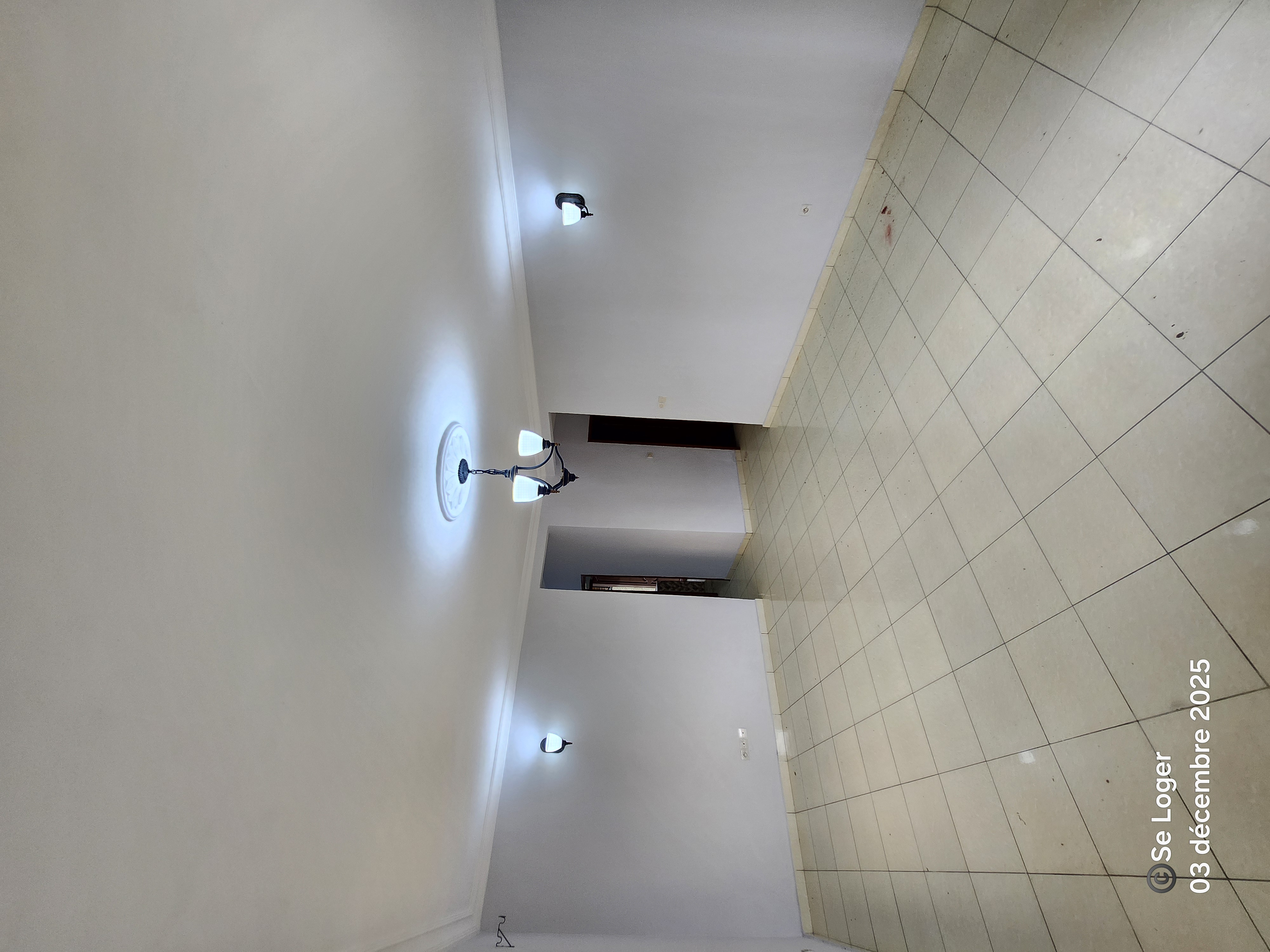 Appartement à louer - Douala, Makepe, Petit-pays - 1 salon(s), 2 chambre(s), 2 salle(s) de bains - 175 000 FCFA / mois