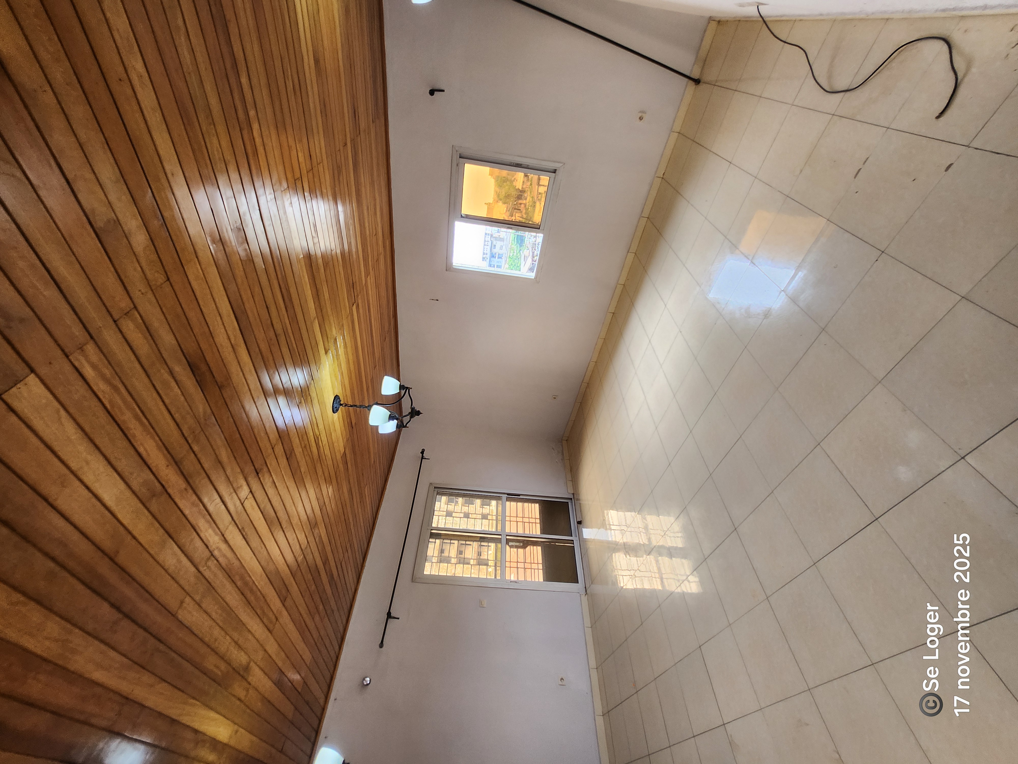 Appartement à louer - Douala, Makepe, Petit-pays - 1 salon(s), 2 chambre(s), 2 salle(s) de bains - 175 000 FCFA / mois