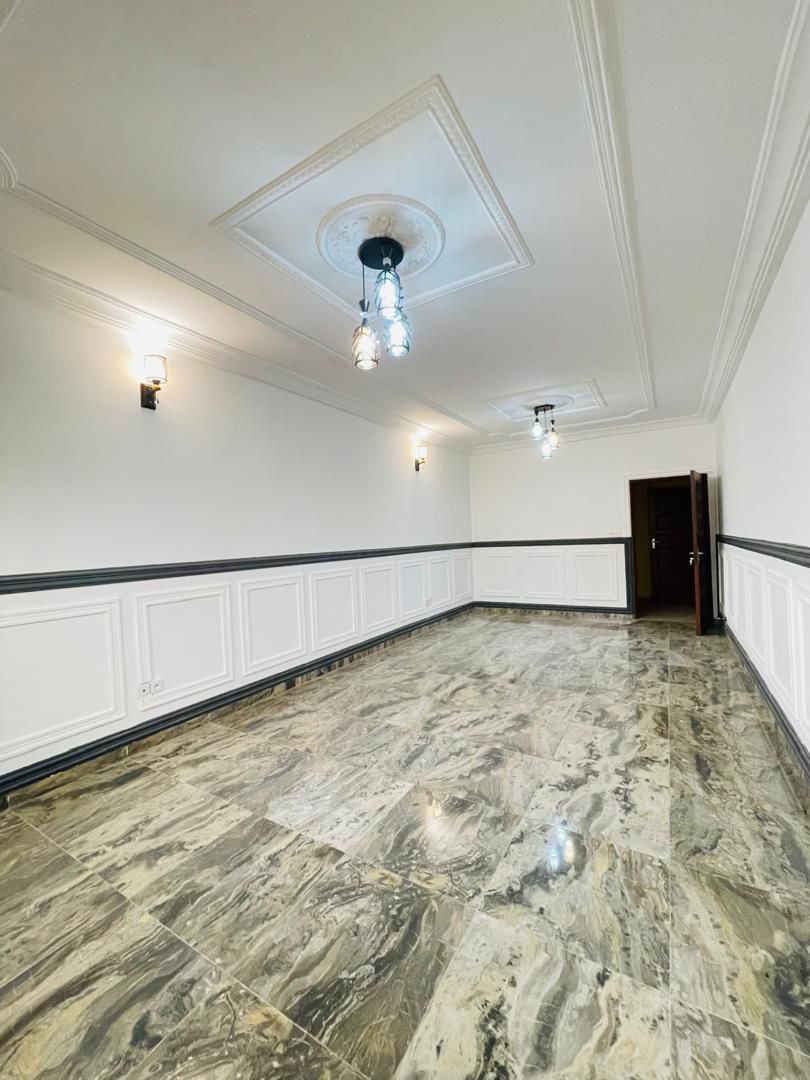 Appartement à louer - Douala, Yassa, Non loin de Neptune - 1 salon(s), 2 chambre(s), 2 salle(s) de bains - 150 000 FCFA / mois