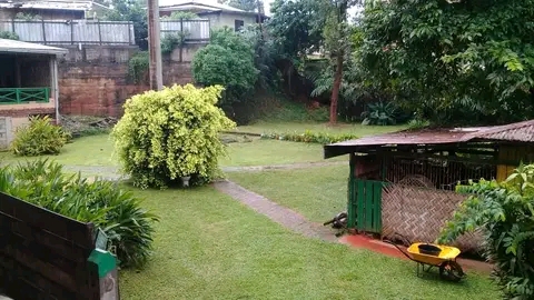 Office to rent at Yaoundé, Centre administratif, Centre ville - 1000 m2 - 5 000 000 FCFA