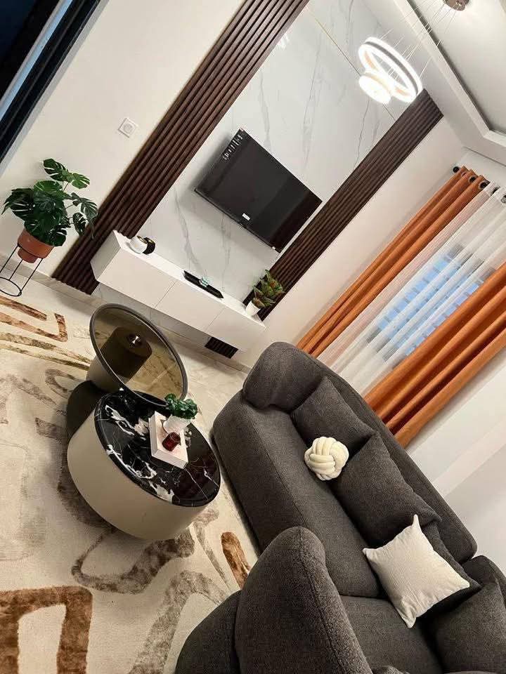 Appartement à louer - Douala, Bonapriso, Bonadiwoto Grand mall - 1 salon(s), 2 chambre(s), 3 salle(s) de bains - 300 000 FCFA / mois