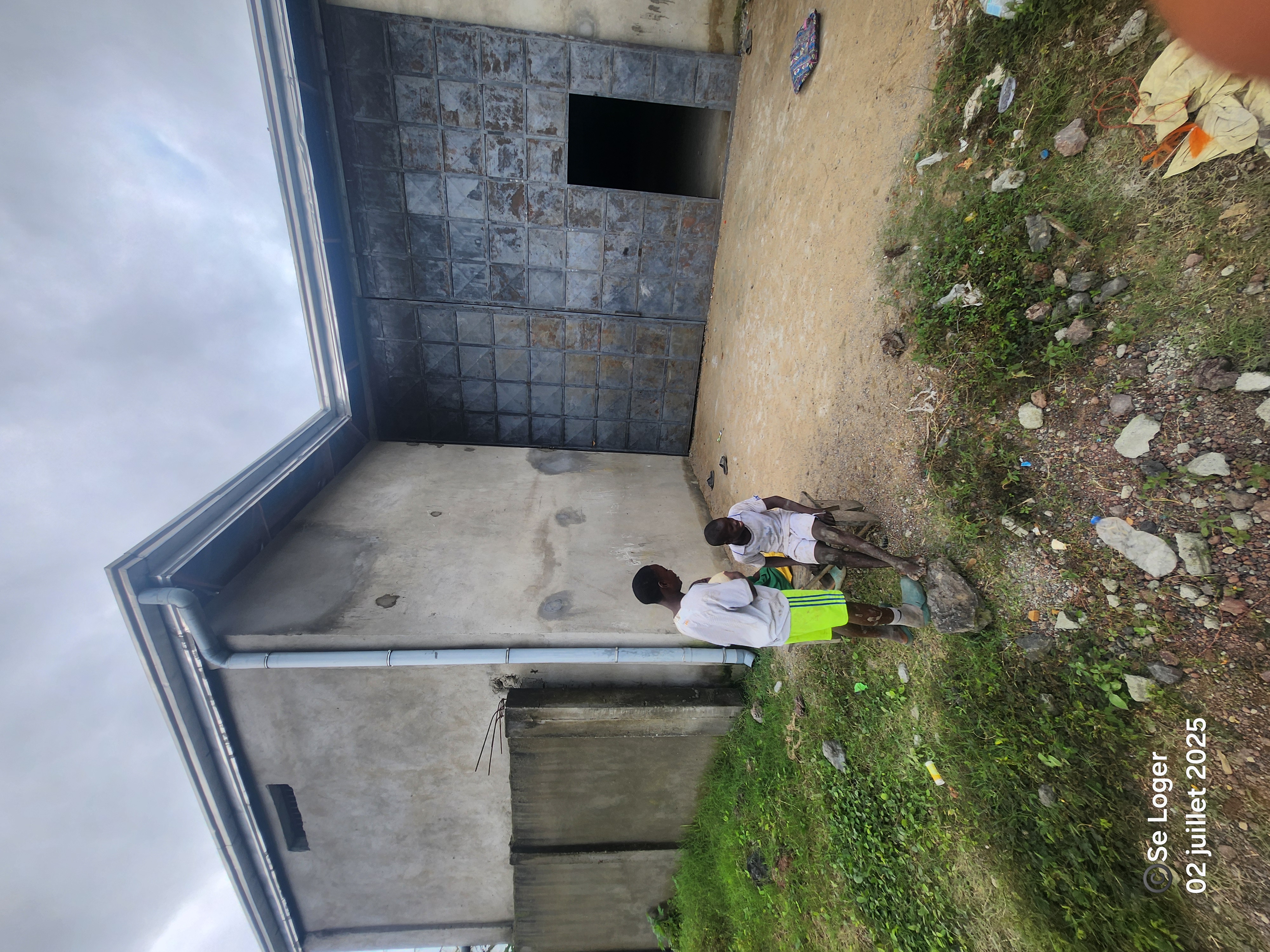 Entrepôt à louer à Douala, Nouvel Aéroport, Grand mall - 500 m2 - 1 500 000 FCFA