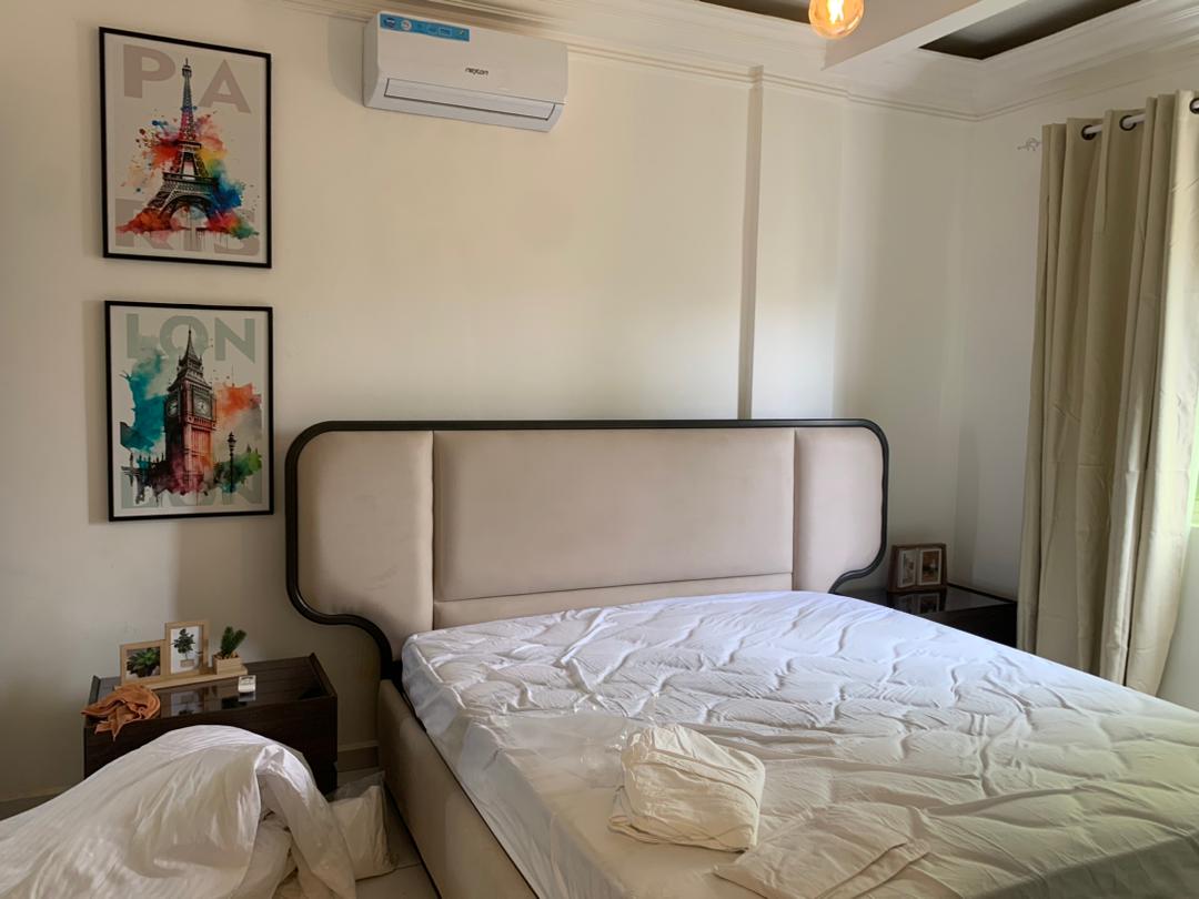 Appartement à louer - Yaoundé, Bastos, GOLF  PRIX À LA NUITÉE ? - 1 salon(s), 2 chambre(s), 3 salle(s) de bains - 70 000 FCFA / mois