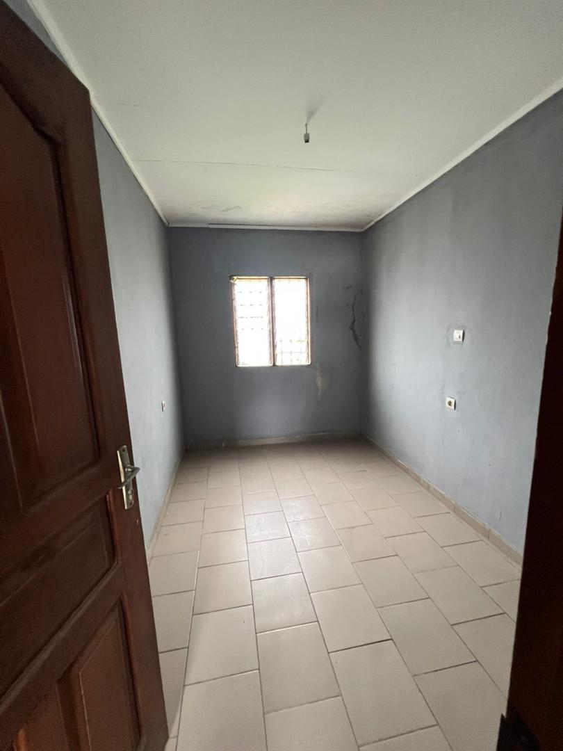 Apartment to rent - Douala, PK 14, Plus précisément à pk13 sodicumbo - 1 living room(s), 1 bedroom(s), 1 bathroom(s) - 50 000 FCFA / month