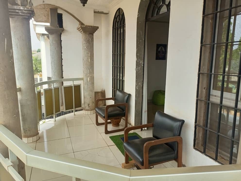 House (Duplex) to rent - Yaoundé, Odza, odza - 3 living room(s), 6 bedroom(s), 7 bathroom(s) - 1 200 000 FCFA / month
