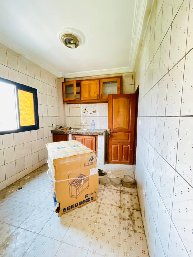 Apartment to rent - Douala, Japoma, Nkolbon - 1 living room(s), 2 bedroom(s), 2 bathroom(s) - 100 000 FCFA / month