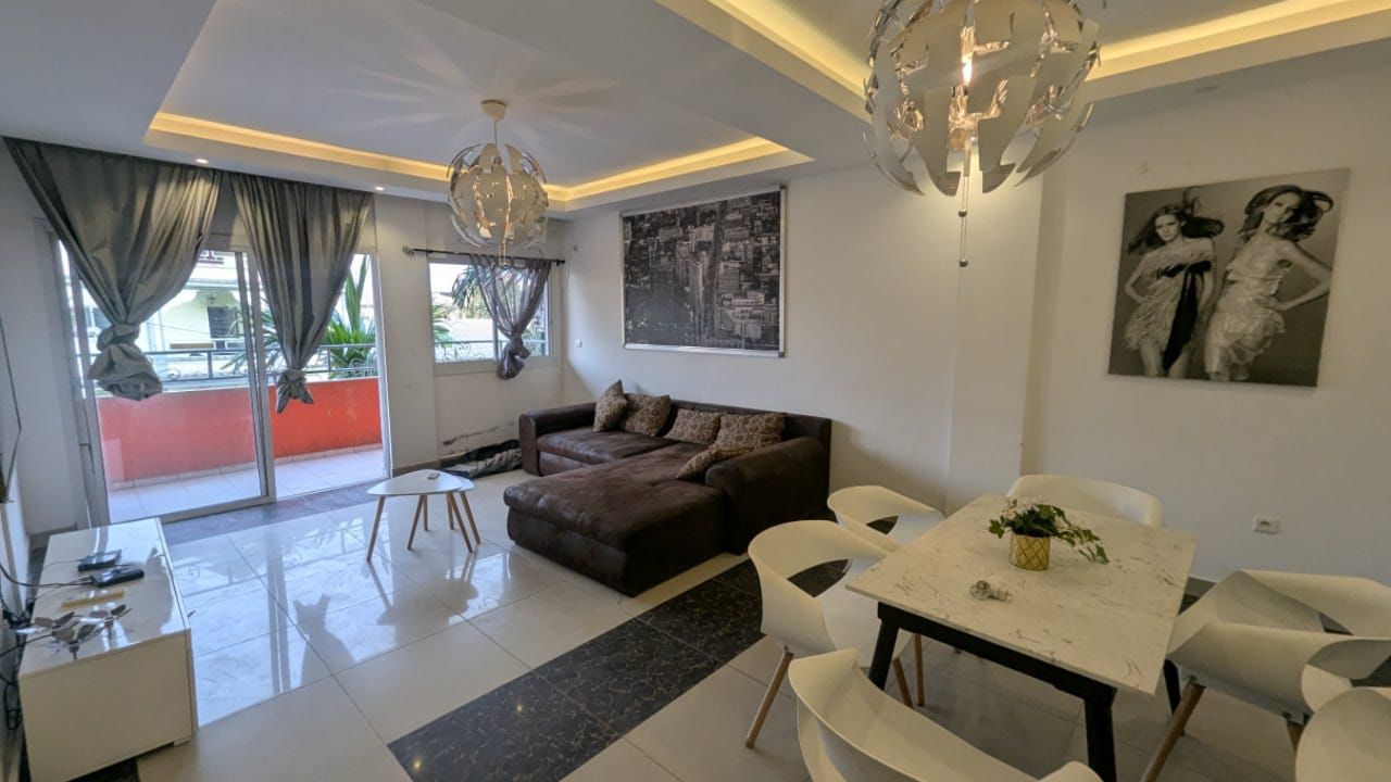 Appartement à louer - Douala, Kotto, Kotto - 1 salon(s), 2 chambre(s), 2 salle(s) de bains - 220 000 FCFA / mois