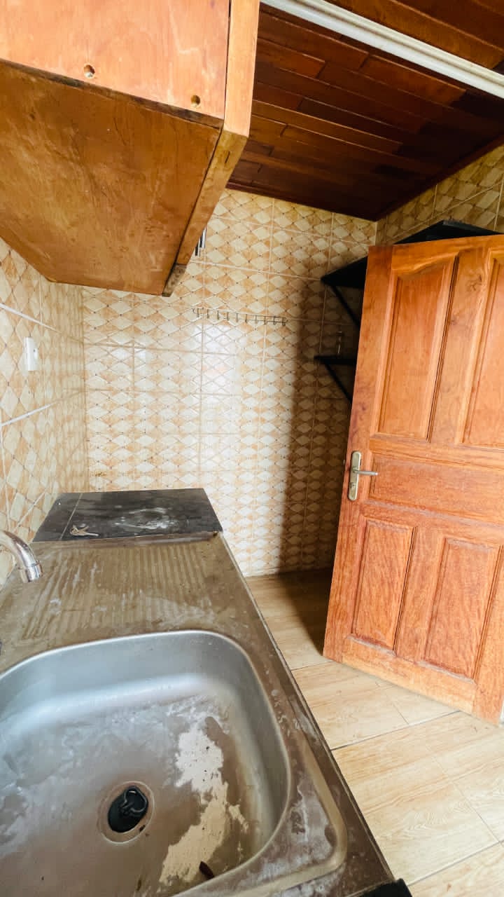 Apartment to rent - Douala, Kotto, Kotto bangue - 1 living room(s), 2 bedroom(s), 2 bathroom(s) - 130 000 FCFA / month