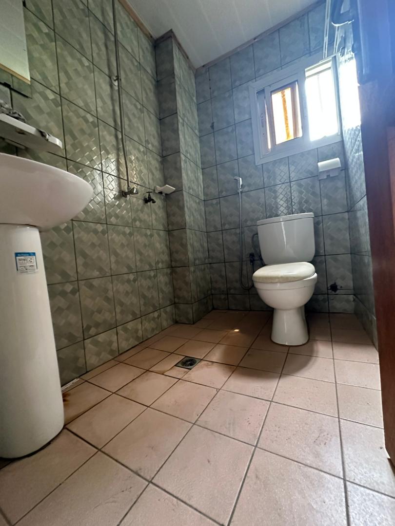 Apartment to rent - Douala, Makepe, Makepe Bm - 1 living room(s), 2 bedroom(s), 2 bathroom(s) - 150 000 FCFA / month