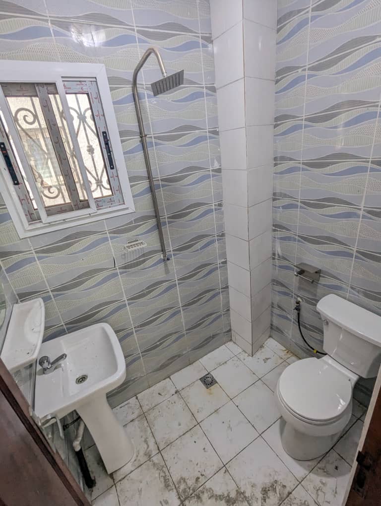 Apartment to rent - Douala, Logpom, Logpom - 1 living room(s), 2 bedroom(s), 2 bathroom(s) - 150 000 FCFA / month