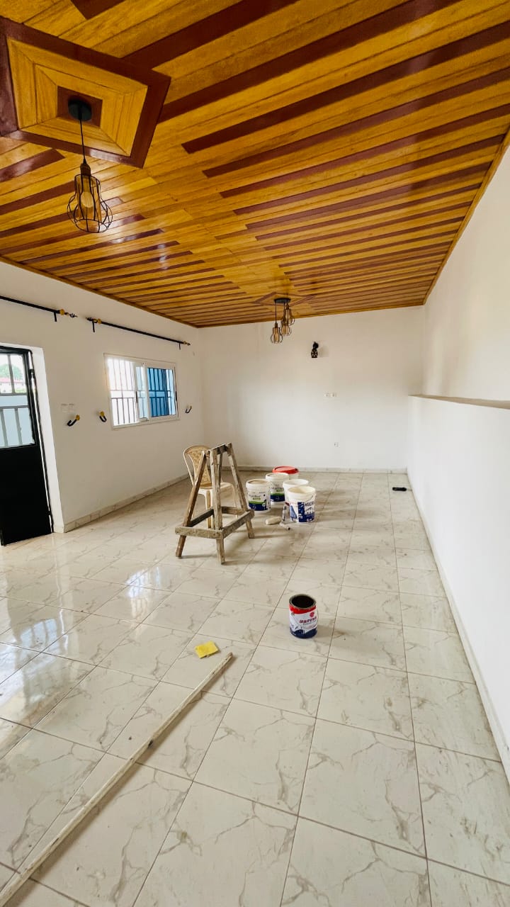 Apartment to rent - Douala, Kotto, Kotto bangue - 1 living room(s), 1 bedroom(s), 1 bathroom(s) - 75 000 FCFA / month