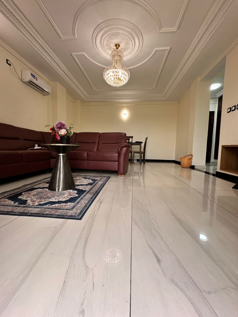 Apartment to rent - Douala, Makepe, Rhone-poulenc - 1 living room(s), 2 bedroom(s), 2 bathroom(s) - 385 000 FCFA / month