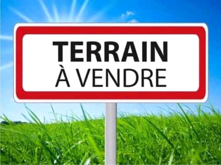 Land for sale at Yaoundé, Afanoyoa II, Terrains à vendre à Yaoundé Nomayos - 2500 m2 - 25 000 000 FCFA
