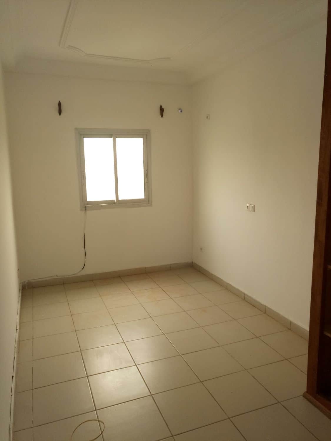 Appartement à louer - Douala, Makepe,  - 1 salon(s), 1 chambre(s), 1 salle(s) de bains - 120 000 FCFA / mois