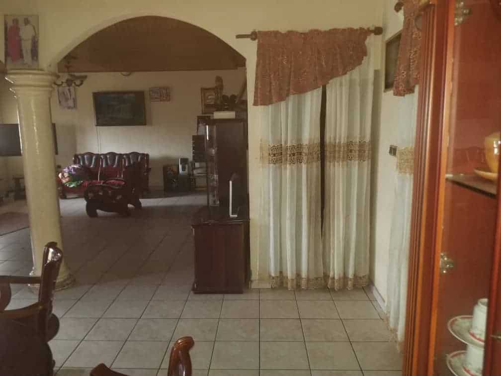 House (Villa) for sale - Douala, Logpom, Après andem - 1 living room(s), 4 bedroom(s), 3 bathroom(s) - 75 000 000 FCFA / month