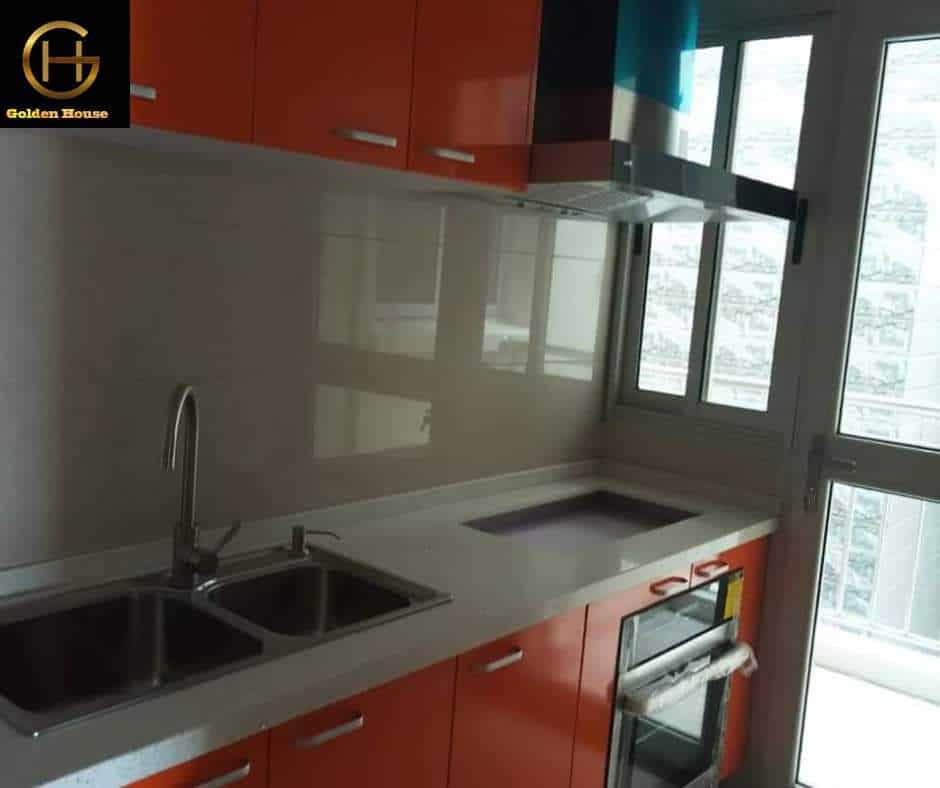 Appartement à louer - Douala, Bonapriso, Rue njo njo - 1 salon(s), 3 chambre(s), 2 salle(s) de bains - 1 000 000 FCFA / mois