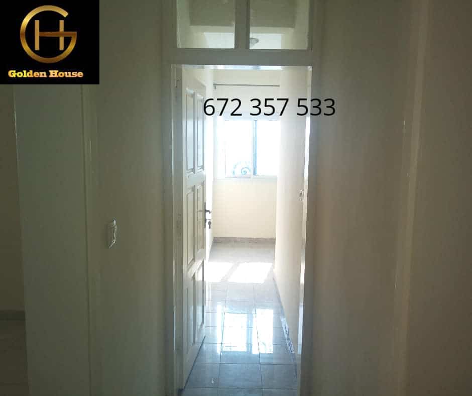 Appartement à louer - Douala, Bonapriso, bonapriso - 1 salon(s), 2 chambre(s), 2 salle(s) de bains - 700 000 FCFA / mois