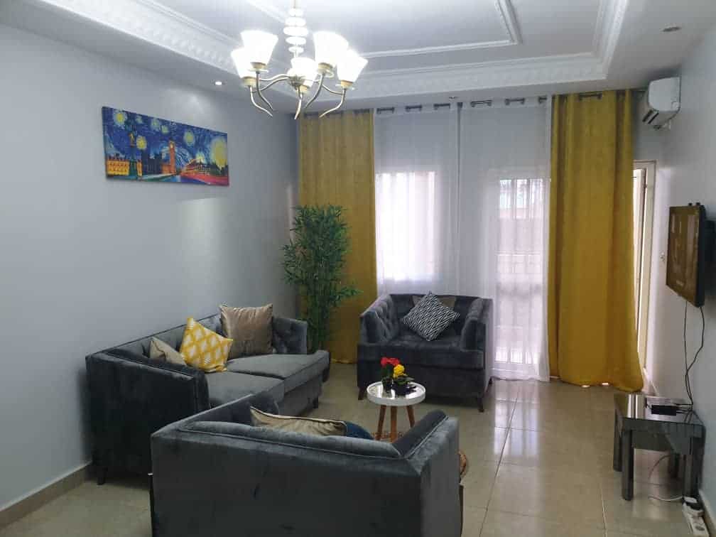 Apartment to rent - Yaoundé, Santa Barbara, Pas loin  de la sonel - 1 living room(s), 2 bedroom(s), 2 bathroom(s) - 900 000 FCFA / month