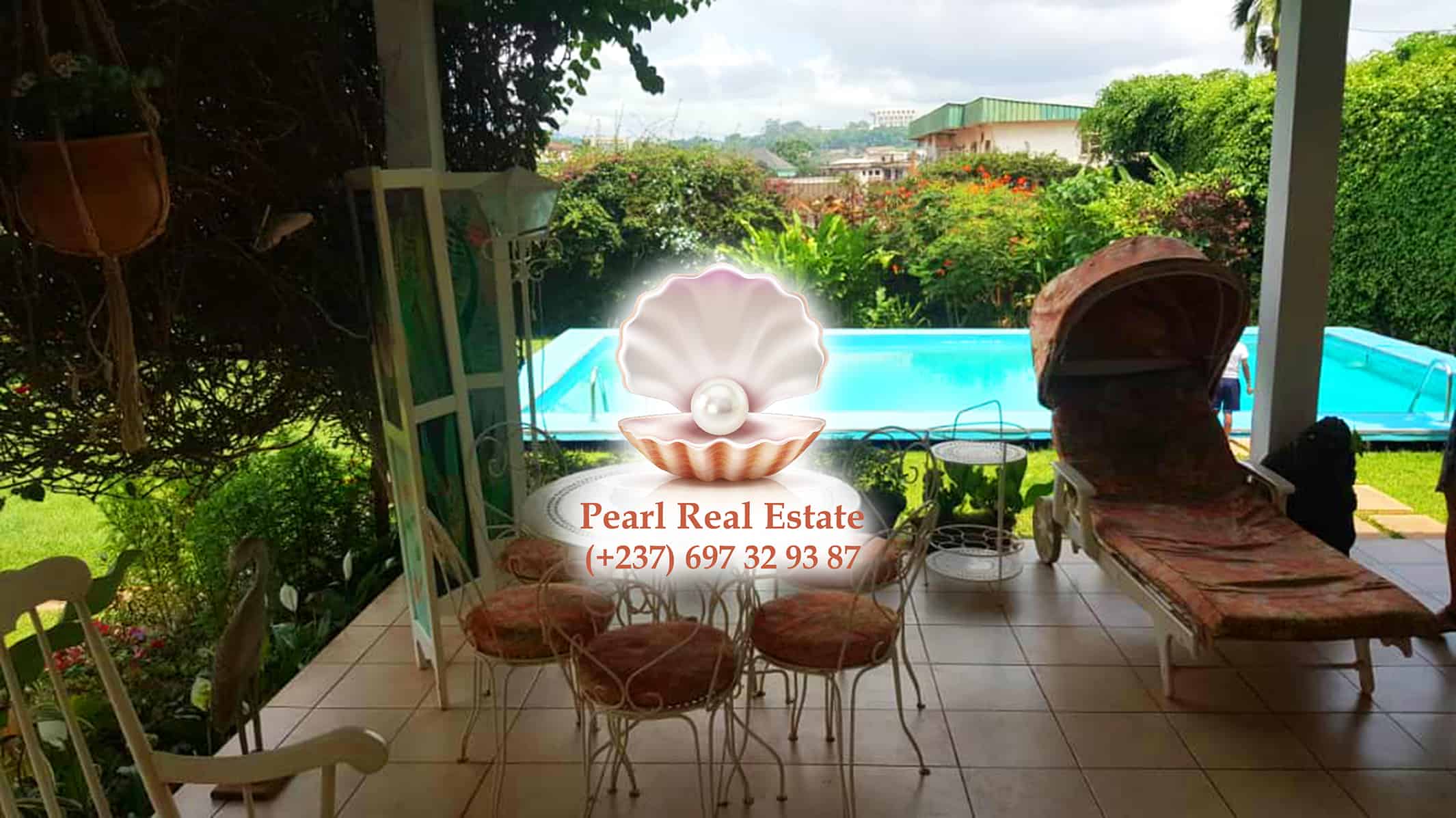 Maison (Villa) à louer - Yaoundé, Bastos, Consulat de Belgique - 1 salon(s), 4 chambre(s), 3 salle(s) de bains - 2 000 000 FCFA / mois