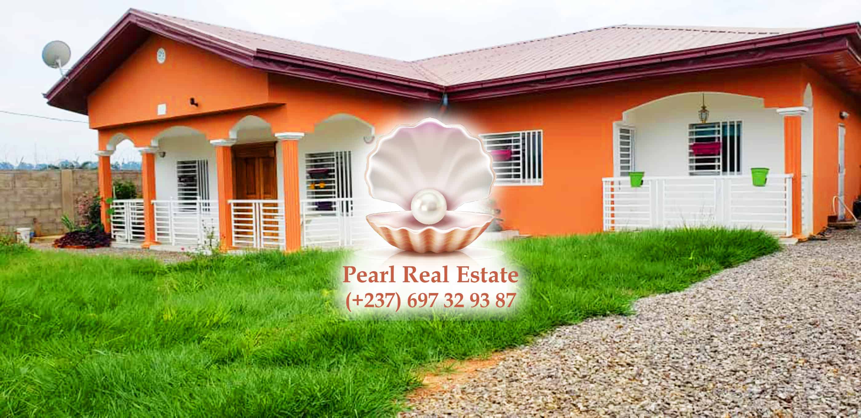 Maison (Villa) à vendre - Yaoundé, Odza, Odza - 1 salon(s), 4 chambre(s), 3 salle(s) de bains - 80 000 000 FCFA