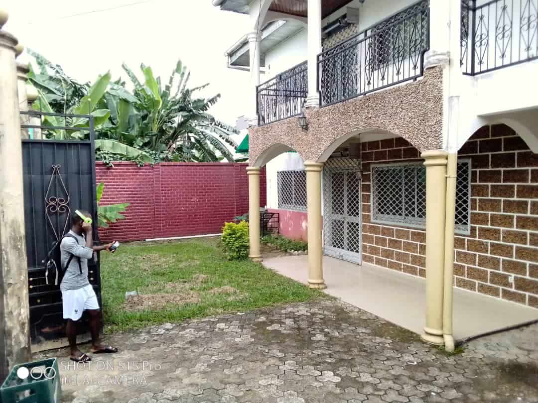 Maisons, villas, duplex, triplex à louer à Douala, Cameroun