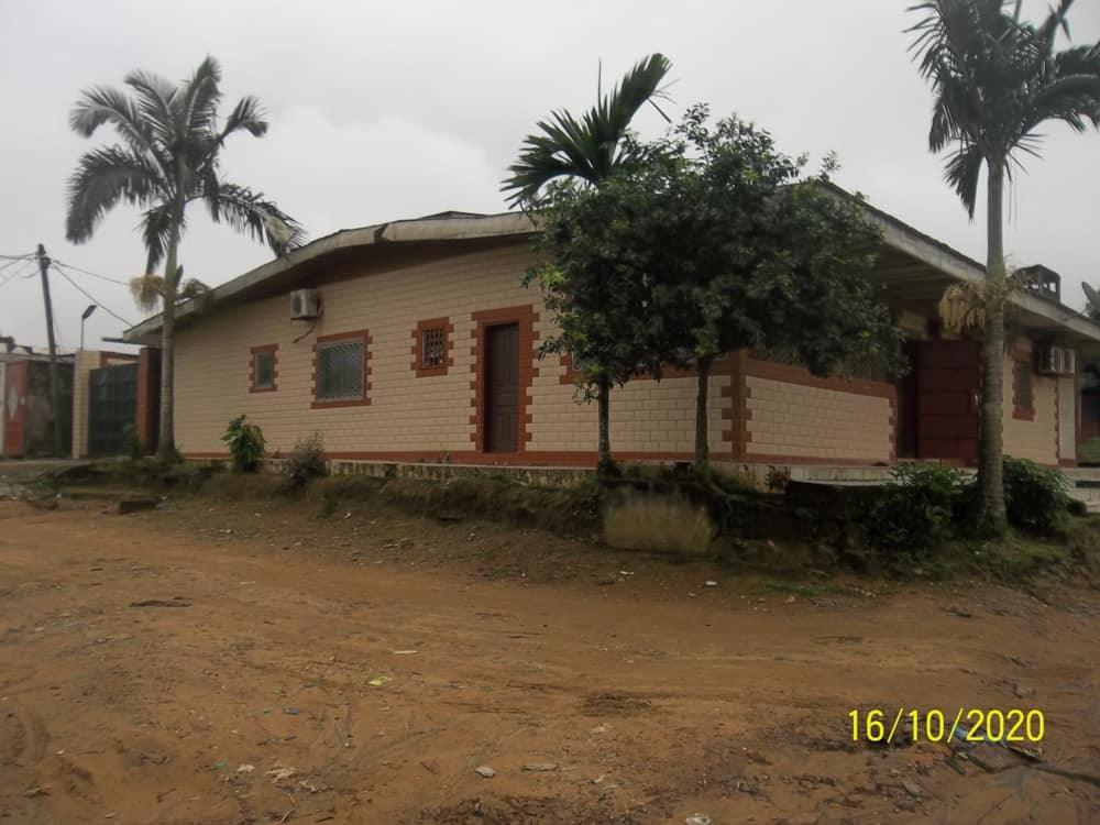 Maisons, villas, duplex, triplex à vendre à Douala,Yaoundé,Kribi