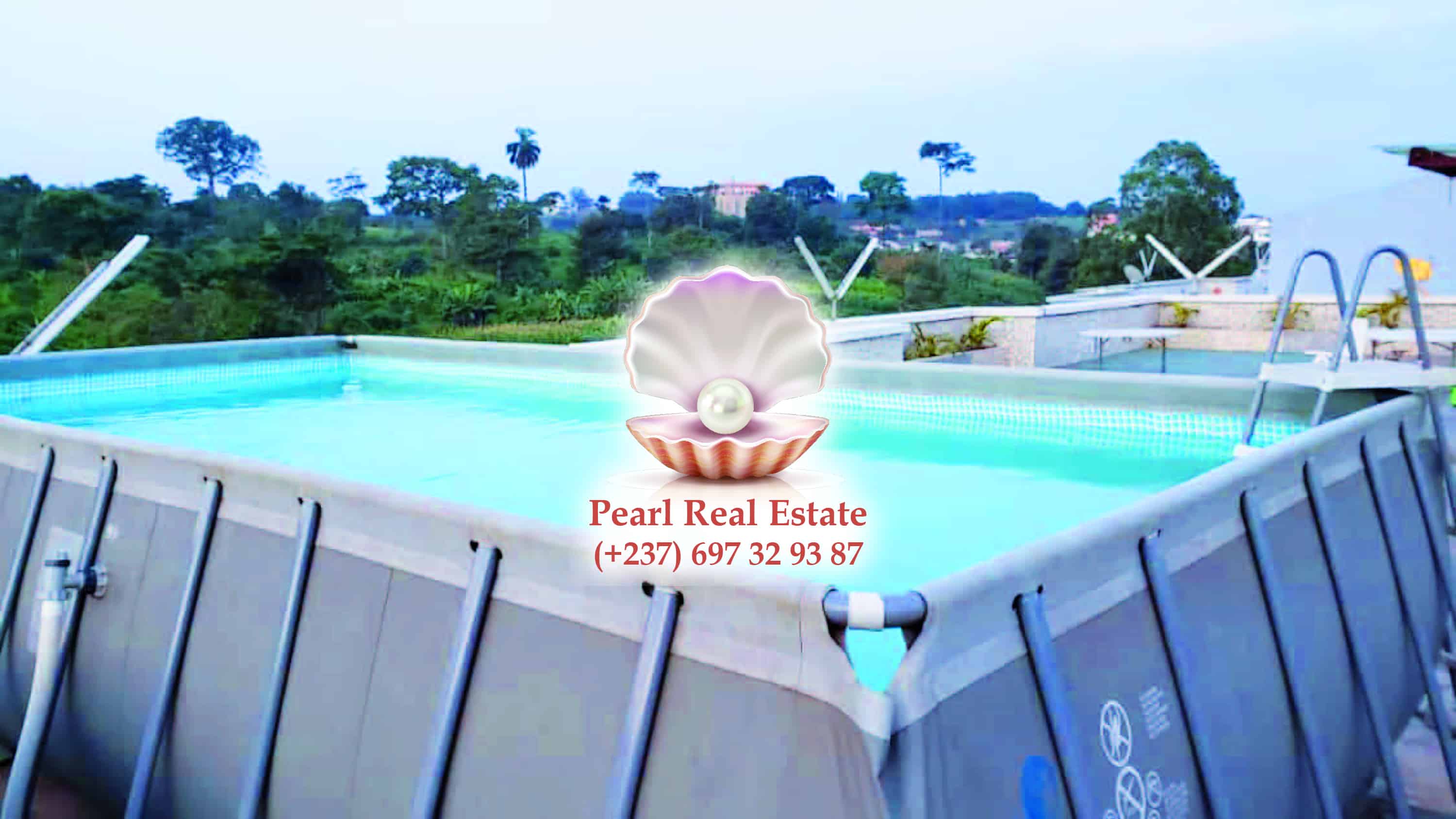 Apartment to rent - Yaoundé, Bastos, Bastos - 1 living room(s), 3 bedroom(s), 3 bathroom(s) - 1 500 000 FCFA / month