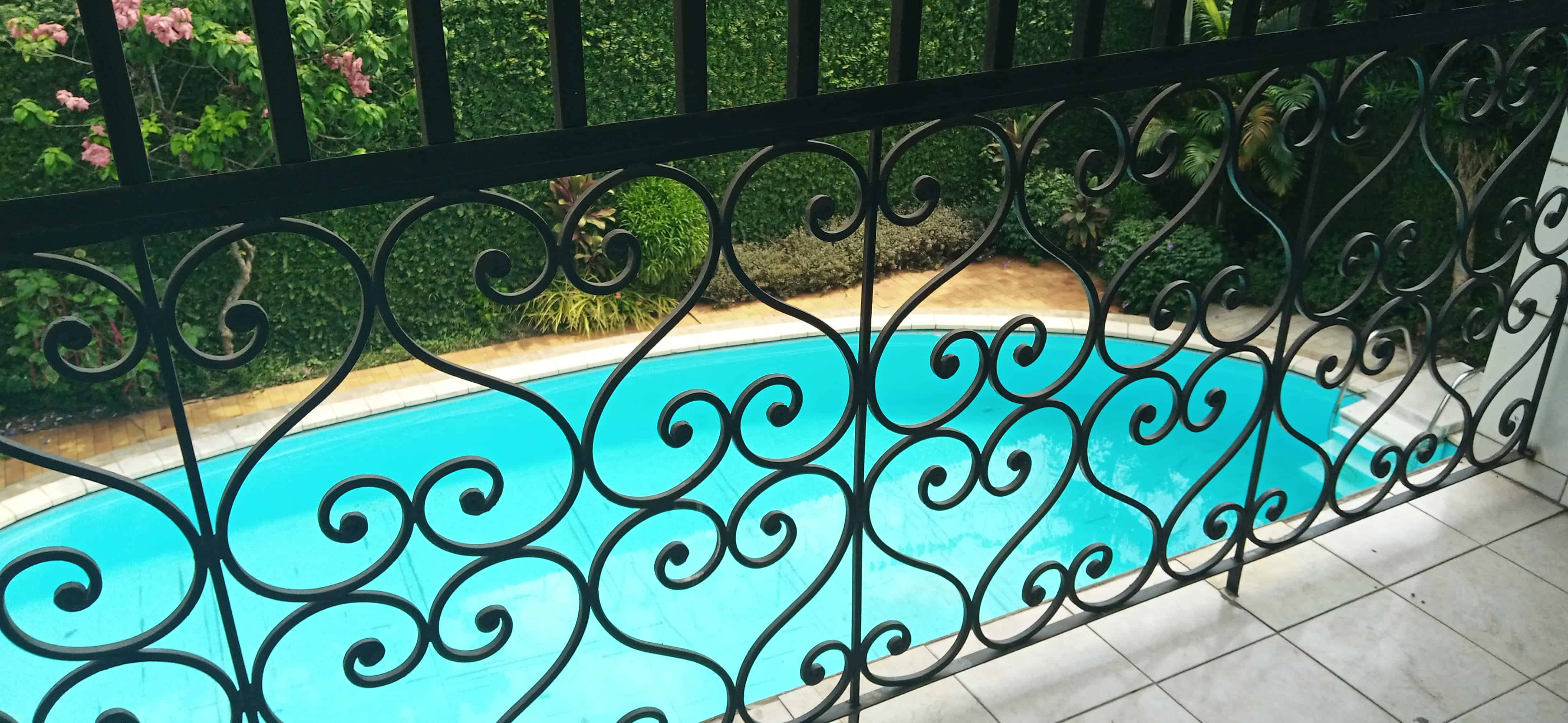 Maison (Villa) à louer - Douala, Bonapriso, Hydrocarbures - 1 salon(s), 4 chambre(s), 3 salle(s) de bains - 3 000 000 FCFA / mois