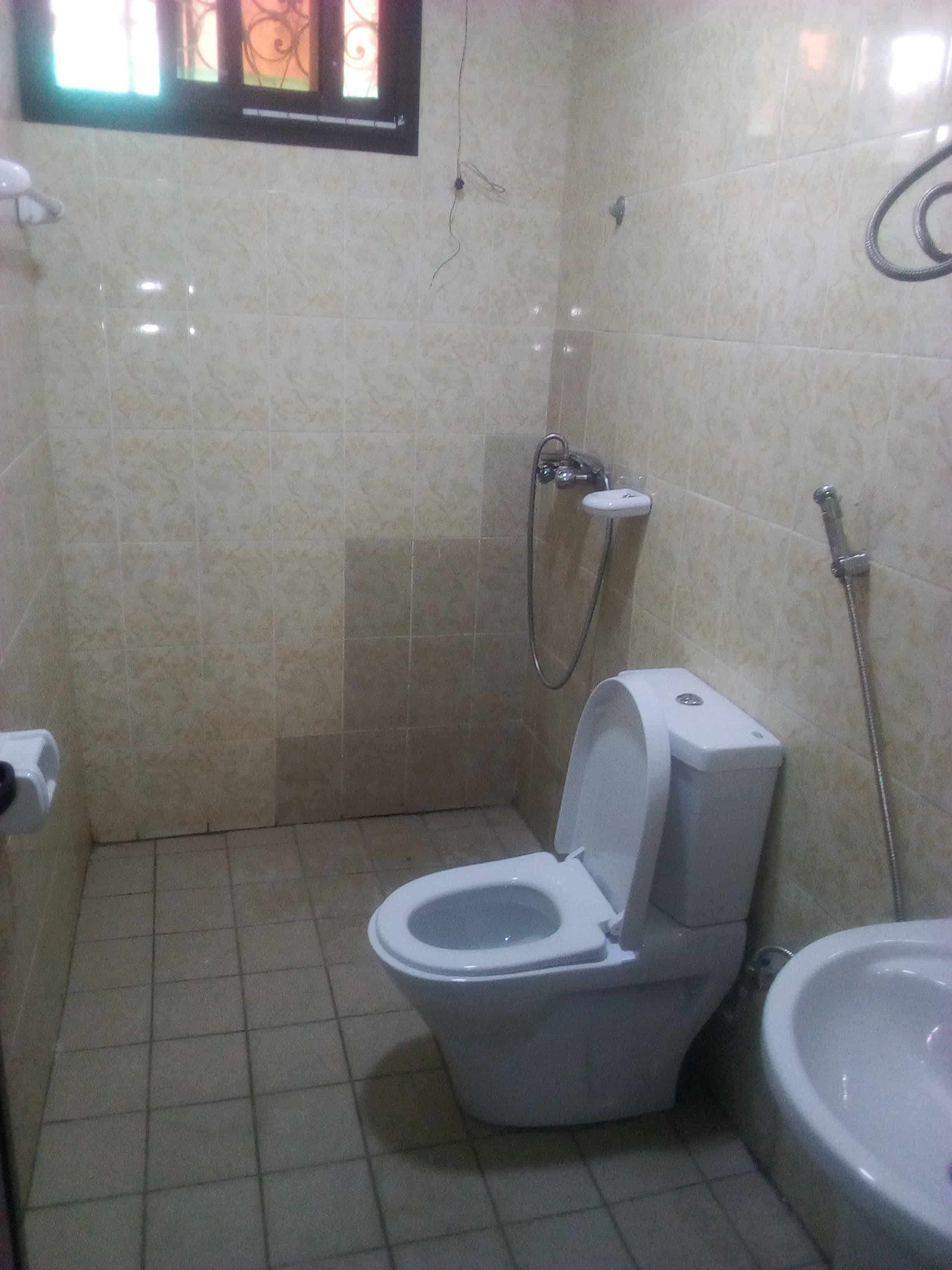 Apartment to rent - Yaoundé, Bastos, Gendarmerie - 1 living room(s), 2 bedroom(s), 2 bathroom(s) - 250 000 FCFA / month