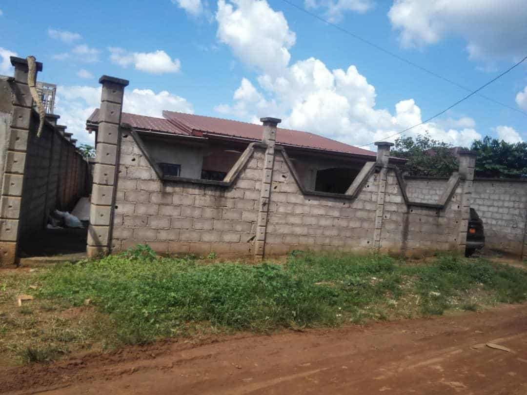 House (Villa) for sale at Yaoundé, Odza 3 bedrooms 35 000 000 FCFA