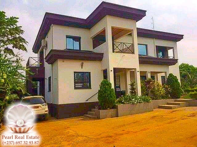 Maison (Villa) à vendre - Yaoundé, Odza, Mvog Man Ze - 1 salon(s), 4 chambre(s), 3 salle(s) de bains - 300 000 000 FCFA