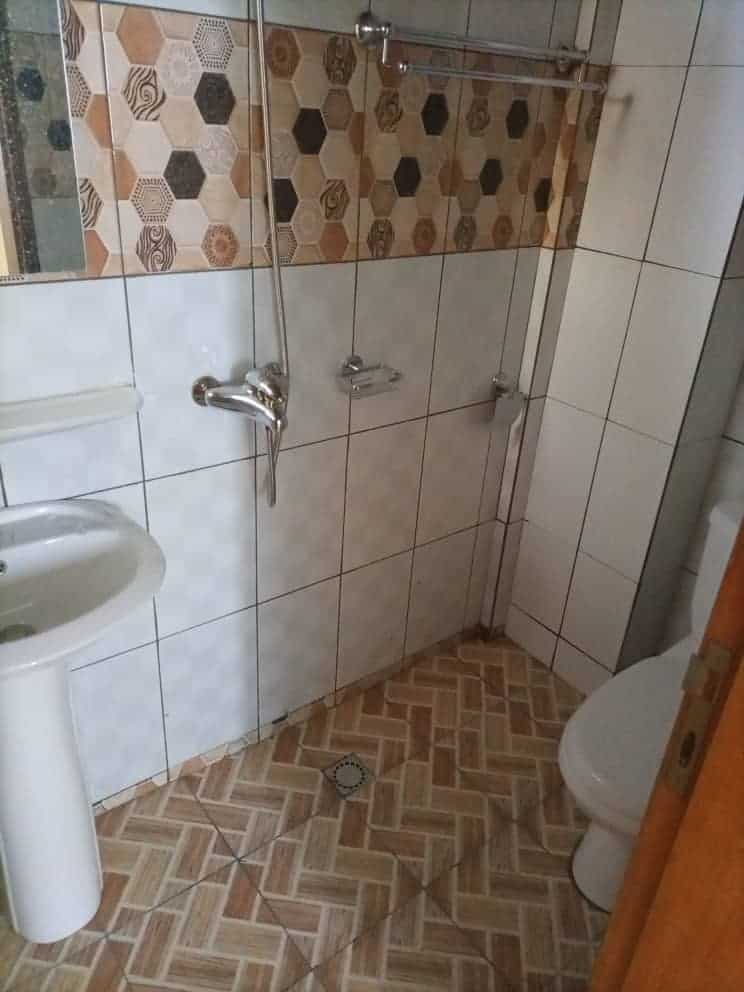 Appartement à louer - Douala, Akwa I, Centre - 1 salon(s), 1 chambre(s), 1 salle(s) de bains - 250 000 FCFA / mois