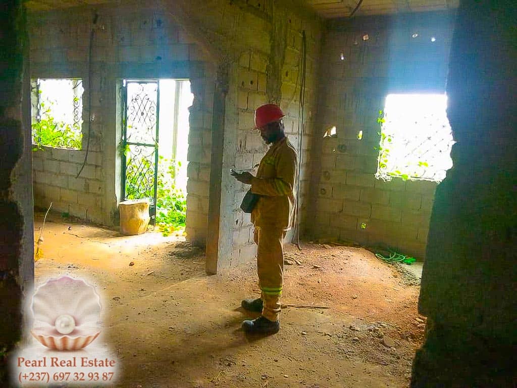 Land for sale at Yaoundé, Mfou, Collège Père Monti - 350 m2 - 25 000 000 FCFA