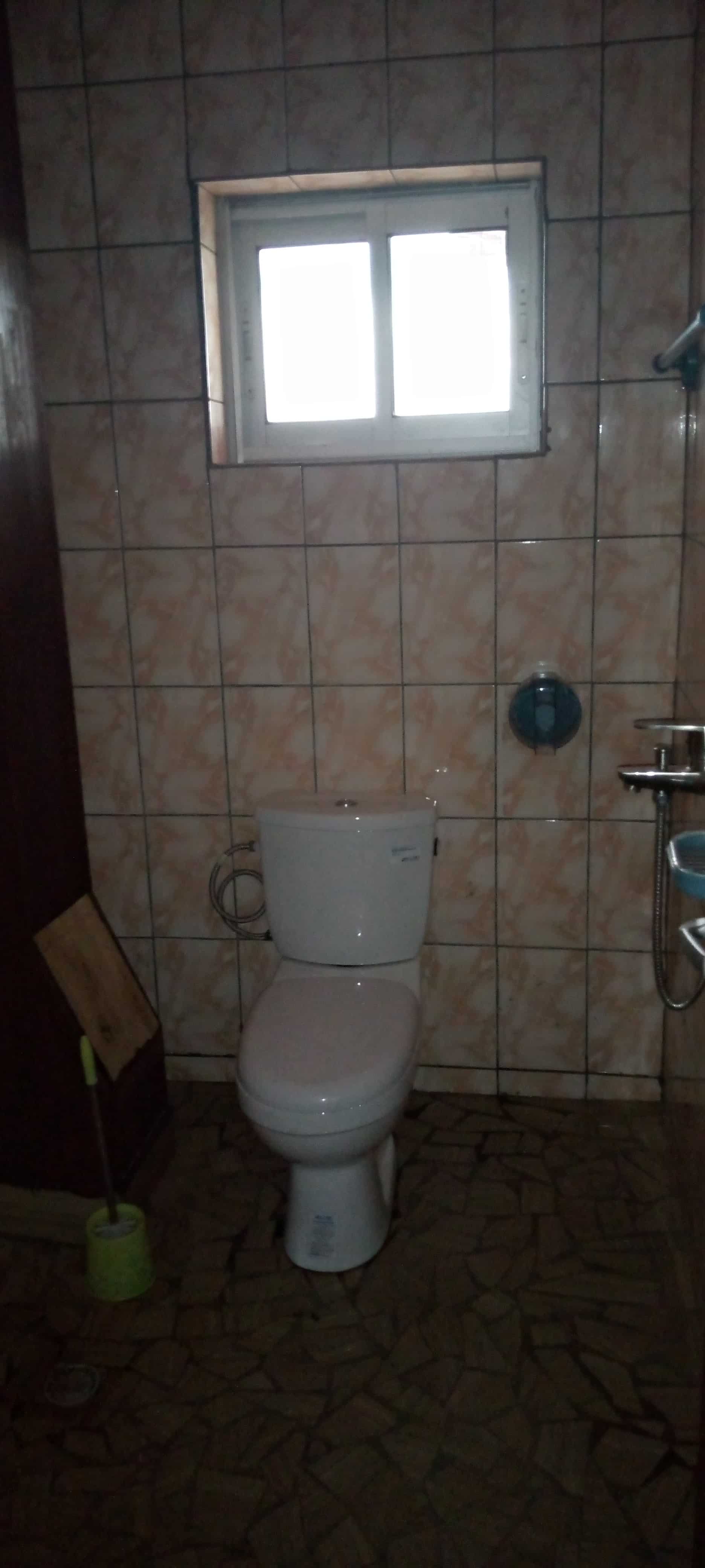 Apartment to rent - Yaoundé, Ngousso, Total ngousso - 1 living room(s), 1 bedroom(s), 1 bathroom(s) - 100 000 FCFA / month