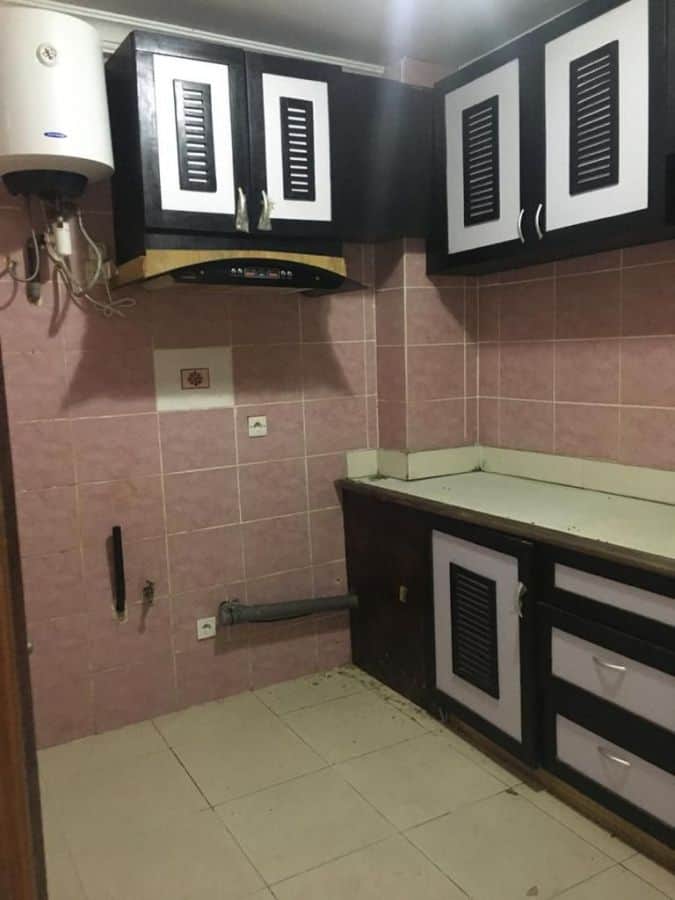 Appartement à louer - Douala, Ngangue, New-Bell - 1 salon(s), 3 chambre(s), 2 salle(s) de bains - 250 000 FCFA / mois