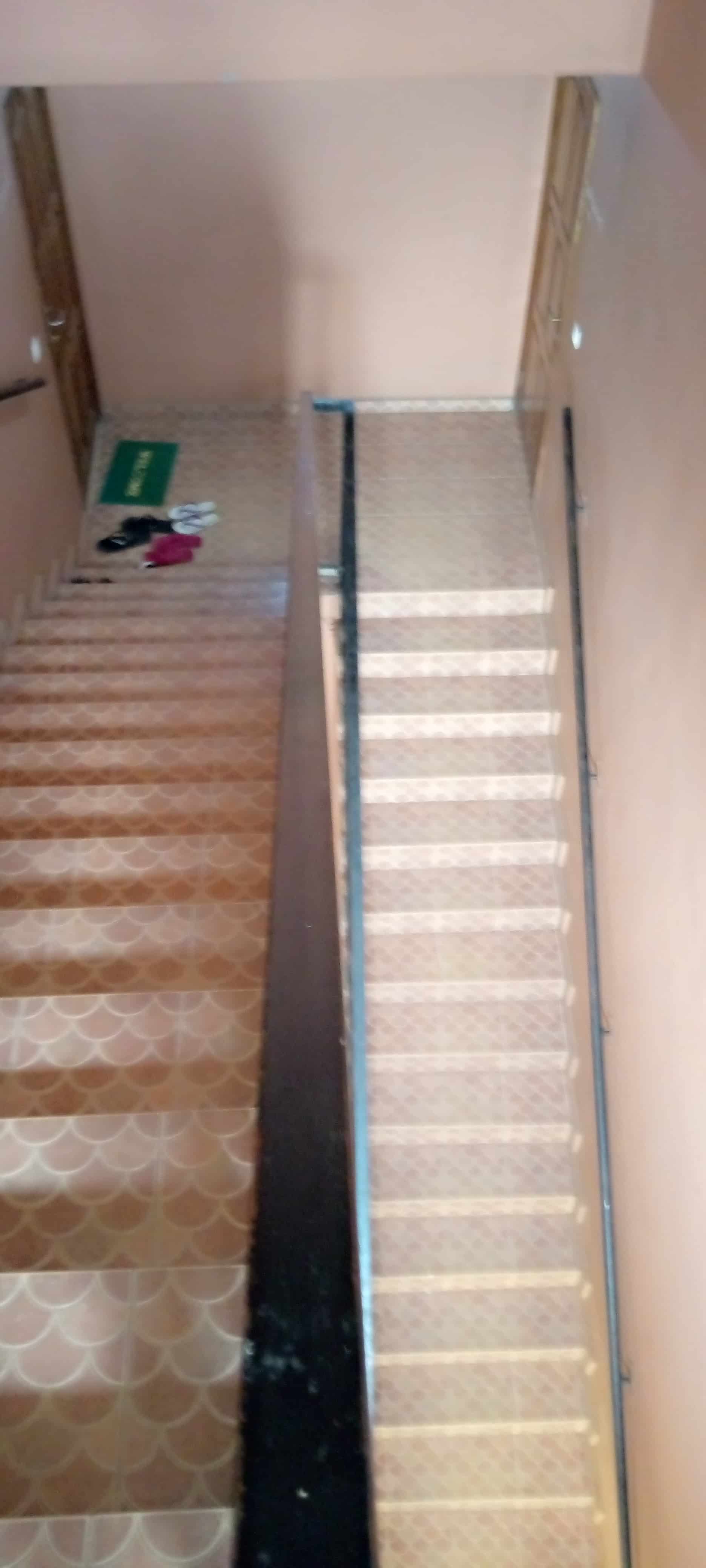 Apartment to rent - Yaoundé, Mballa II, Carrefour jamot - 1 living room(s), 2 bedroom(s), 2 bathroom(s) - 180 000 FCFA / month