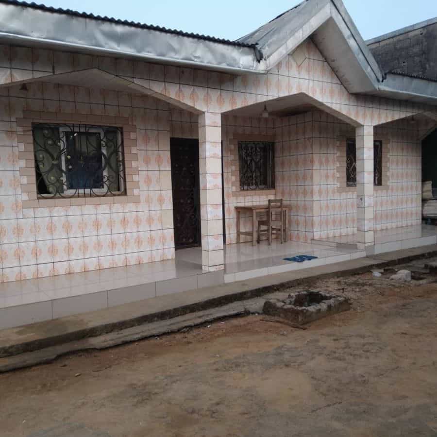 Terrain à vendre - Douala, Japoma, Yassa - 400 m2 - 40 000 000 FCFA