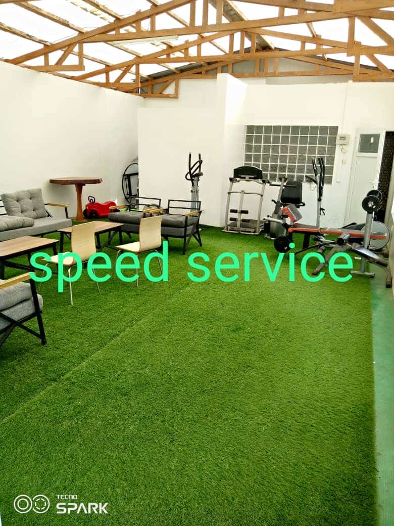 Apartment to rent - Yaoundé, Bastos, Appartement non meublé avec ascenseur, réserve d'eau, caméra de surveillance, groupe électrogène, salle de sport - 1 living room(s), 3 bedroom(s), 4 bathroom(s) - 2 000 000 FCFA / month