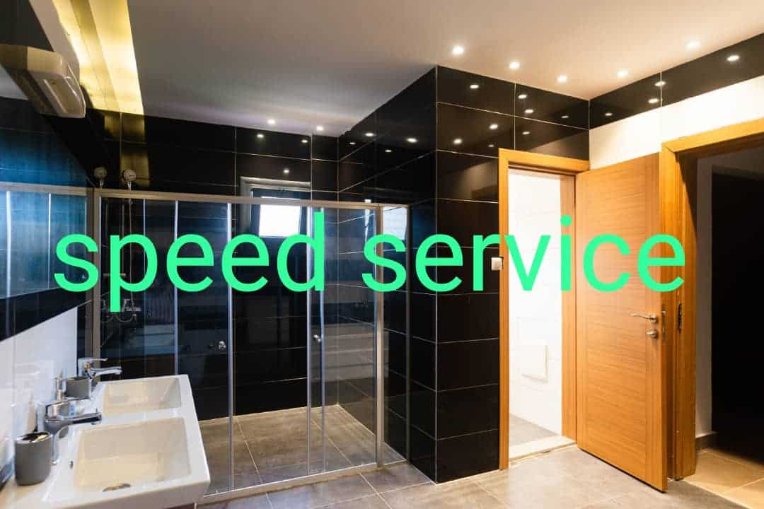 Apartment to rent - Yaoundé, Bastos, Golf appartement non meuble avec ascenseur, réserve d'eau, caméra de surveillance, groupe électrogène - 1 living room(s), 3 bedroom(s), 4 bathroom(s) - 2 500 000 FCFA / month