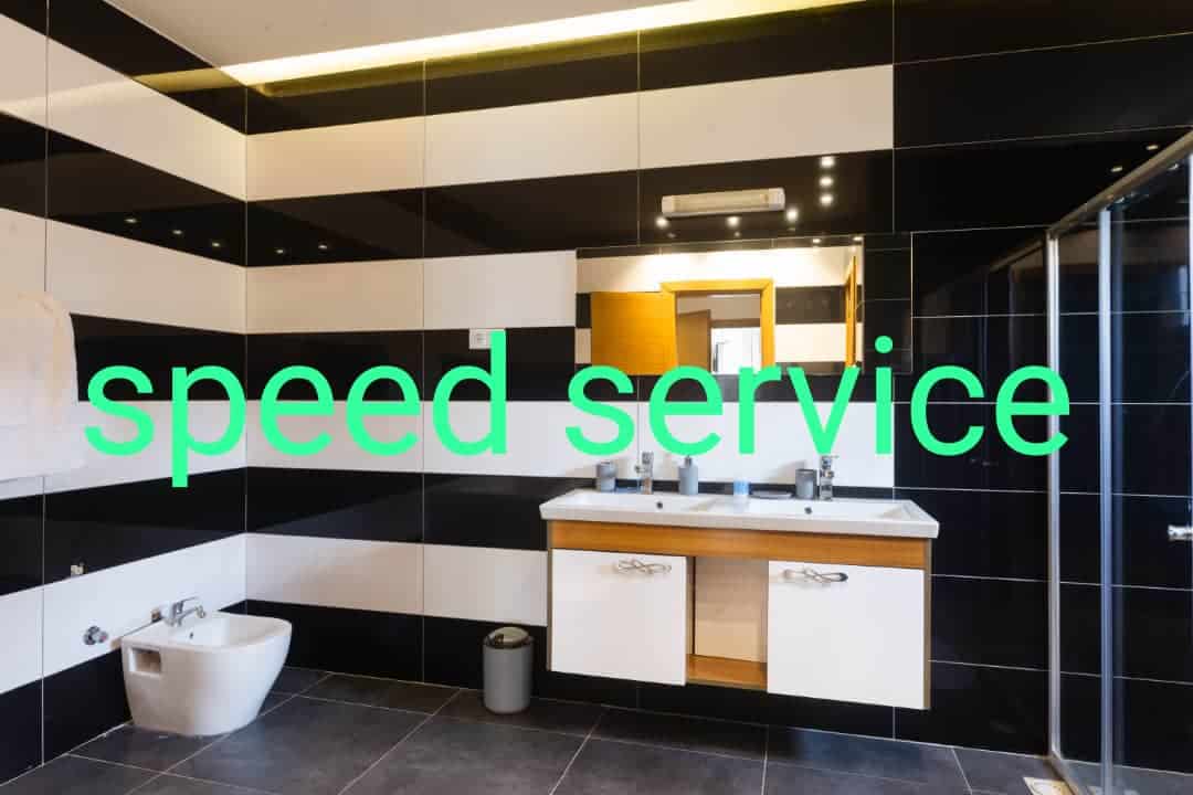 Apartment to rent - Yaoundé, Bastos, Golf appartement non meuble avec ascenseur, réserve d'eau, caméra de surveillance, groupe électrogène - 1 living room(s), 3 bedroom(s), 4 bathroom(s) - 2 500 000 FCFA / month