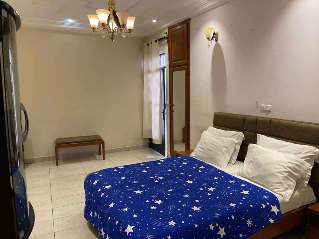 Studio to rent - Yaoundé, Bastos, Bastos centre - 25 000 FCFA / month