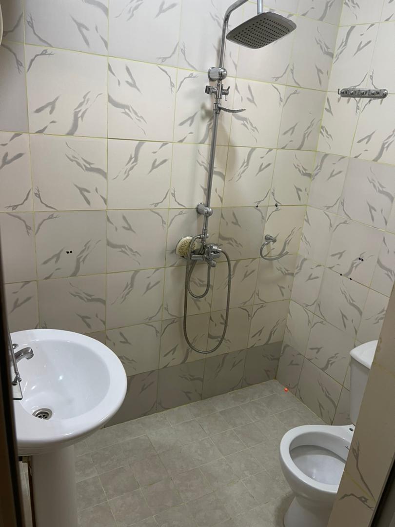 Studio to rent - Yaoundé, Bastos, Bastos centre - 25 000 FCFA / month